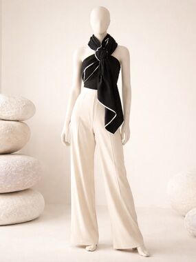 Roffe black and white oversized scarf